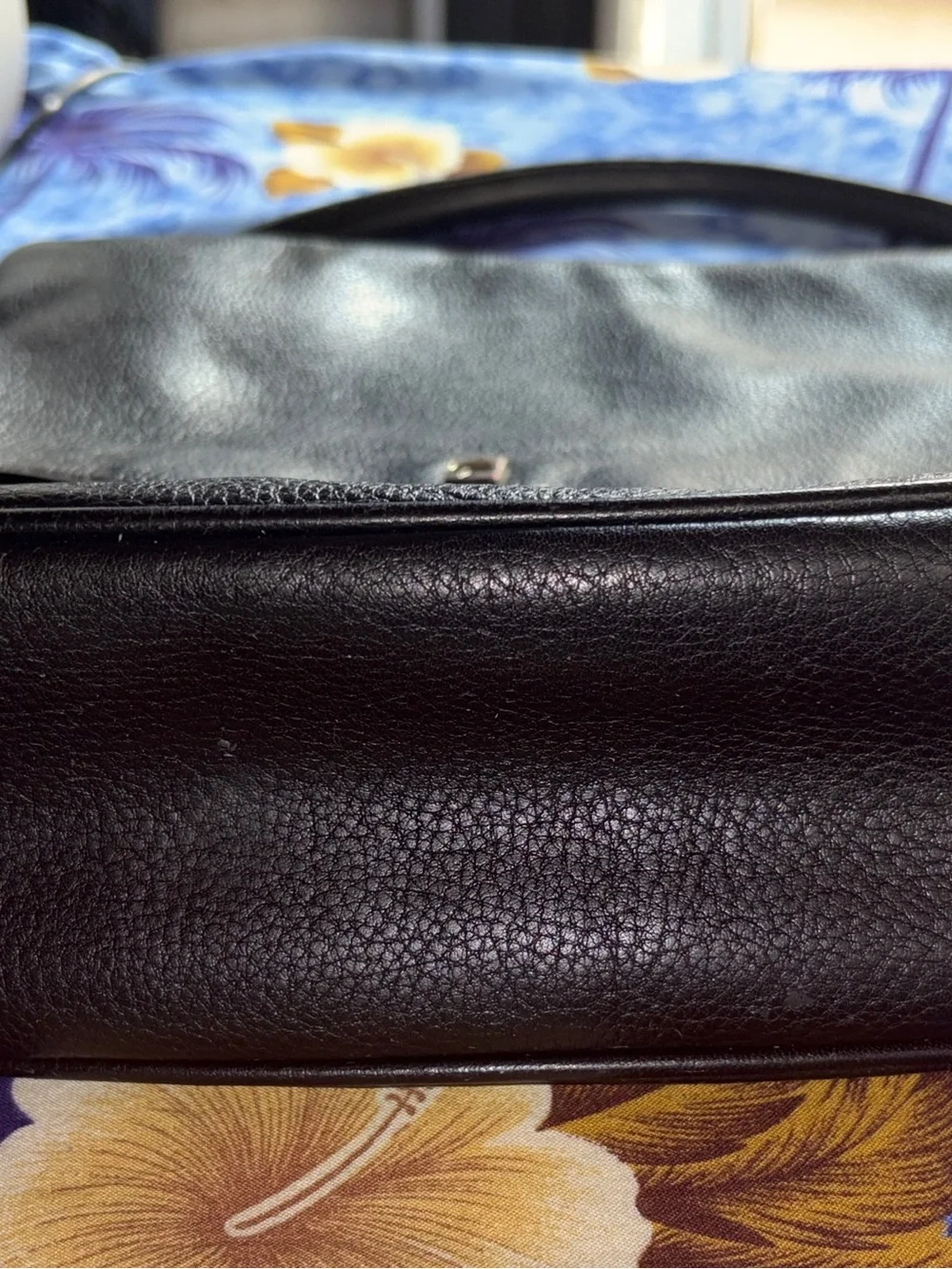 kate spade Black Leather Shoulder Bag - Classic Pebbled Crossbody